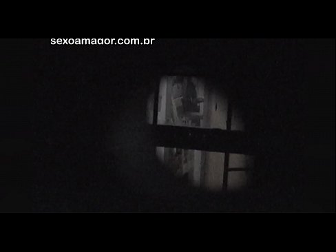 ❤️ Blondie viene segretamente filmato da un voyeur del quartiere nascosto dietro mattoni cavi ☑ Porno bello al it.hentaibar.ru ☑